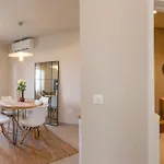 Uvalic A2 Apartamento Trogir
