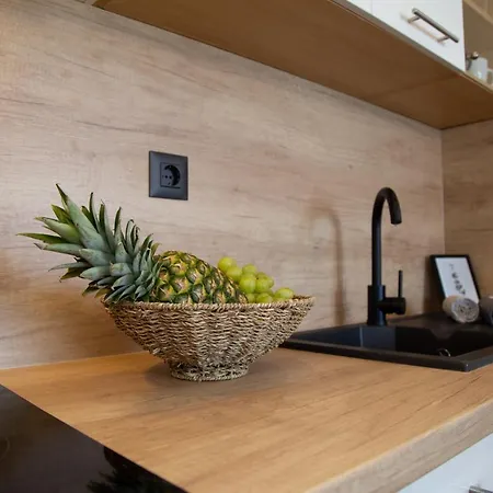 Uvalic A2 トロギール